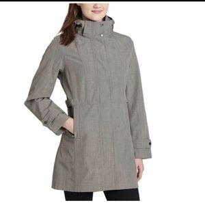 Kirkland Signature rain jacket size small NWOT
